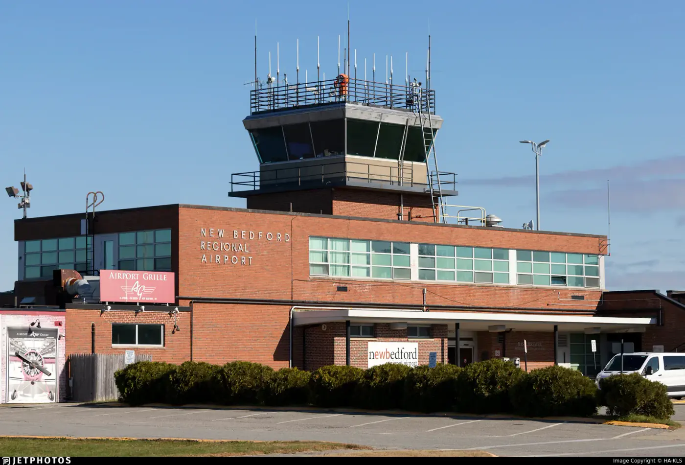 New Bedford Regional Airport (EWB) - TiLimousine chauffeur service